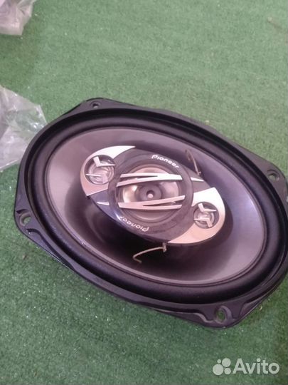 Колонки в автомобиль