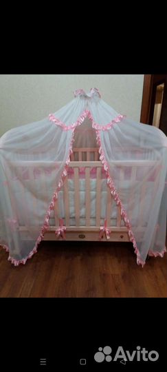 Кровать с балдахином