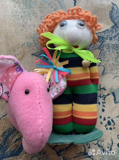 Игрушки ручной работы