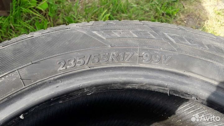Hankook Dynapro HP RA23 235/55 R17