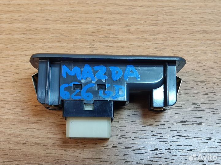 Кнопка эсп задняя левая, Mazda 626 GD