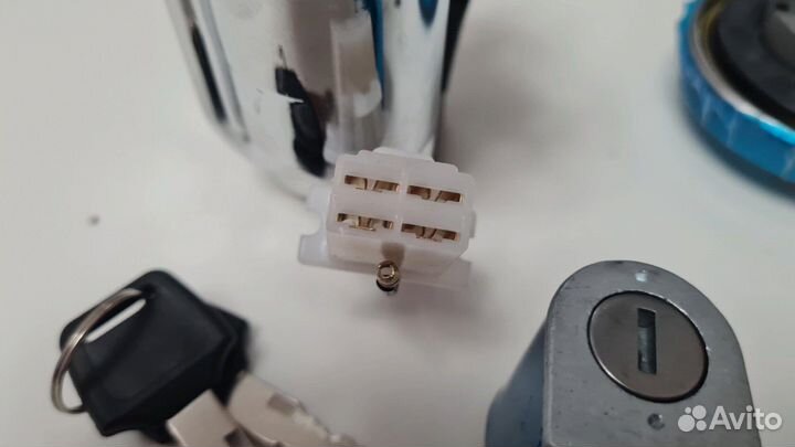 Замок зажигания (комплект) Honda VT250 magna250