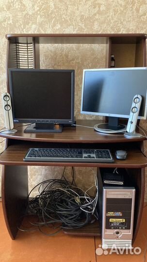 Продается компьютер вместе со столом