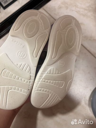 Обувь на девочку 22,24