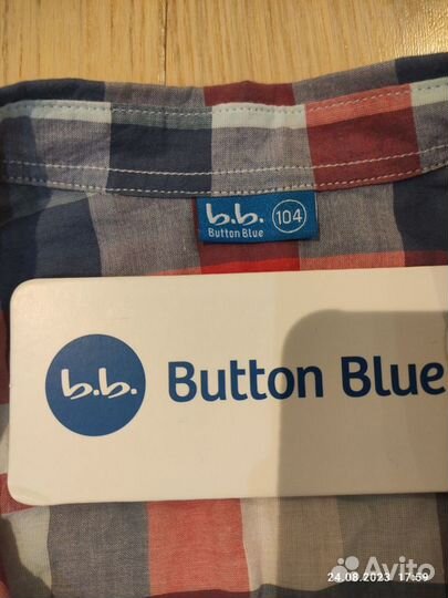 Рубашка красная клетчатая фирмы Button Blue
