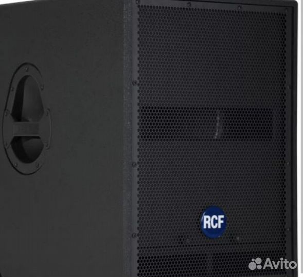 Активный сабвуфер RCF art705as