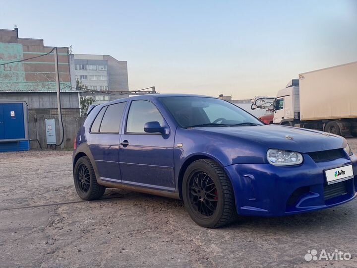 Volkswagen Golf 1.8 МТ, 1998, 350 000 км