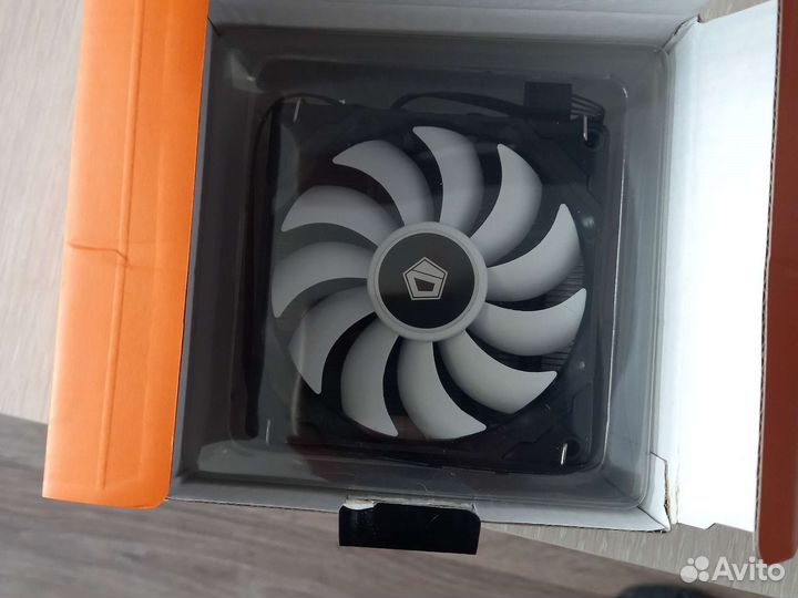 Id cooling is-40x v2