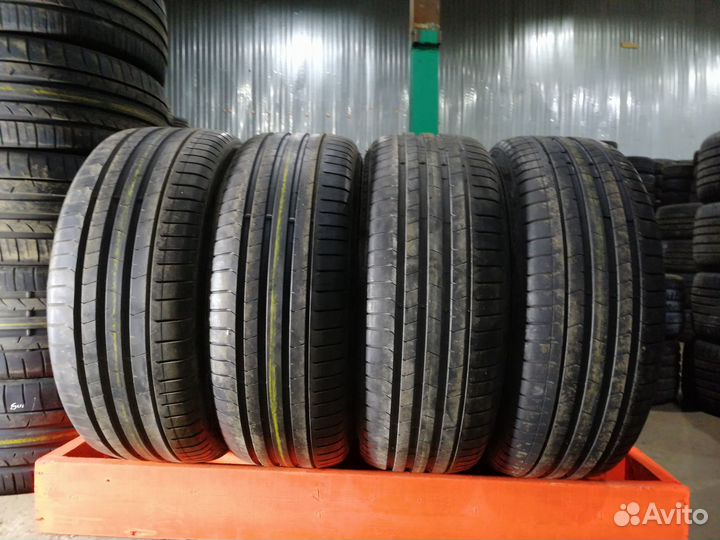 Pirelli P Zero PZ4 225/40 R20