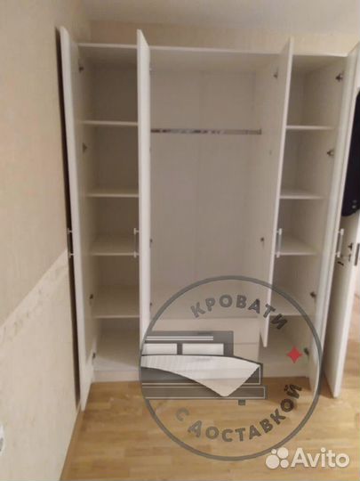 Шкаф распашной