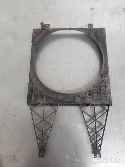 Диффузор вентилятора Skoda Roomster 2008 6Q0121207