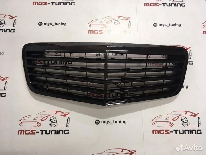 Решетка Mercedes W211 06-09 черная