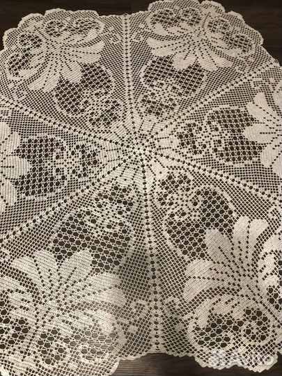 Скатерть крючком ручной работы