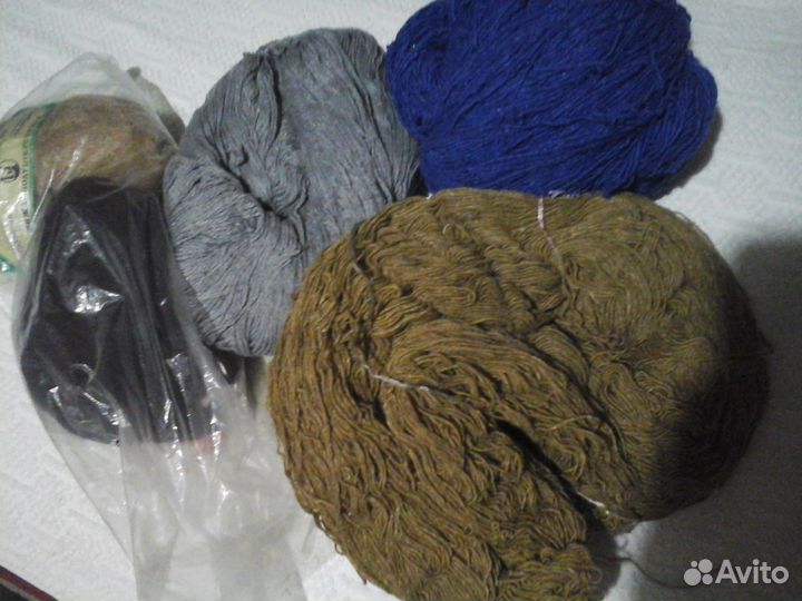 Пряжа для вязания полушерстяная