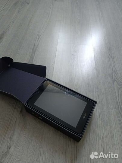 Asus memo Pad HD 7 планшет (не работает)