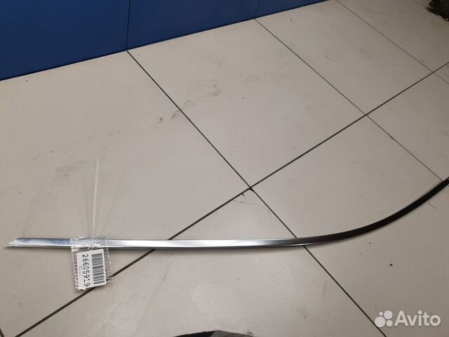 Молдинг рамки передней правой двери BMW 7 F01 F02