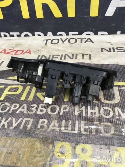 Корректор фар Kia Rio 3 1.6 G4FC 2011-2017