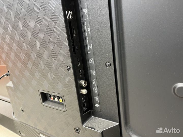 Телевизор SMART tv Hisense 50 E 7 HQ (Чапаева)