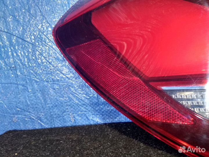 Фонарь левый внешний BMW F48