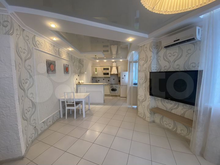 3-к. квартира, 93,5 м², 3/19 эт.