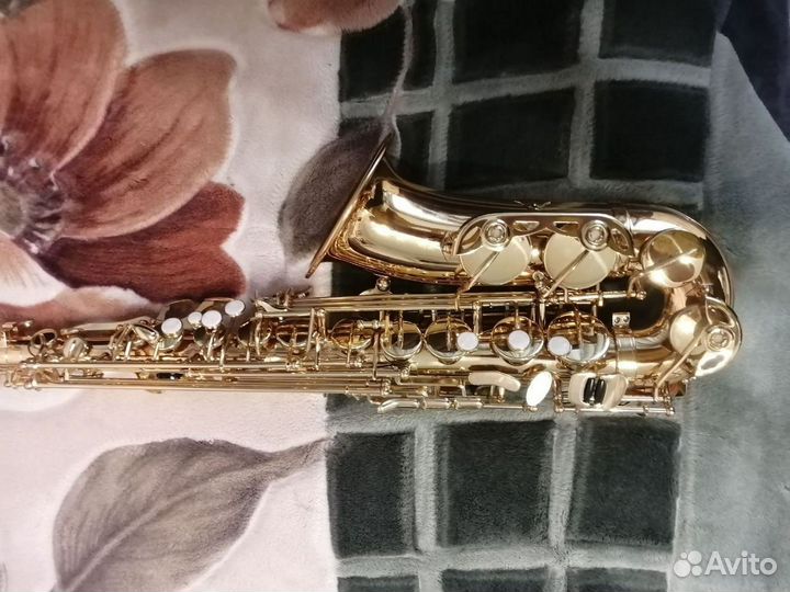 Саксофон альт