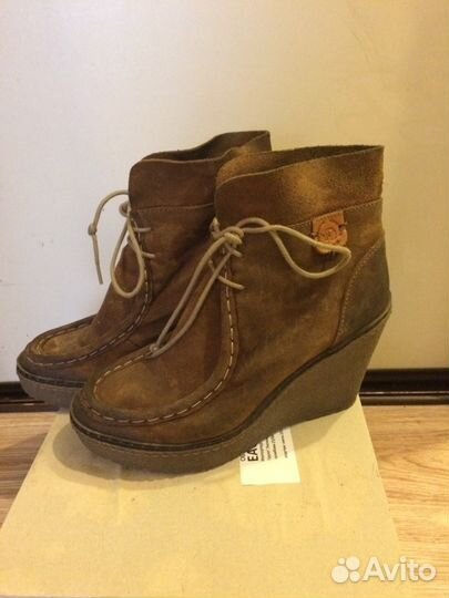 Ботинки Napapijri, нубук +танкетка, размер 38