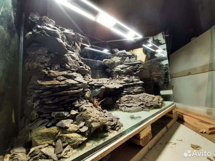 Аквариум 700 литров с декором