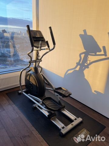 Эллиптический тренажер Spirit XE795