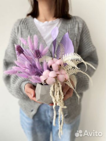 Сухоцветы в кашпо