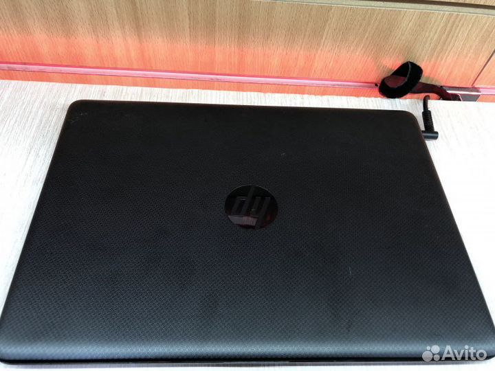 Ноутбук HP 14