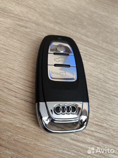 Новый ключ Audi a4 a5 a6 q5