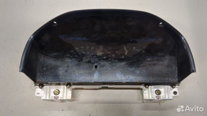 Щиток приборов Lexus LX, 2000