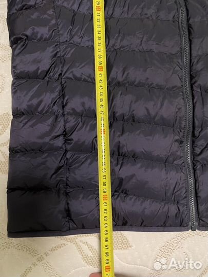 Легкий пуховик uniqlo