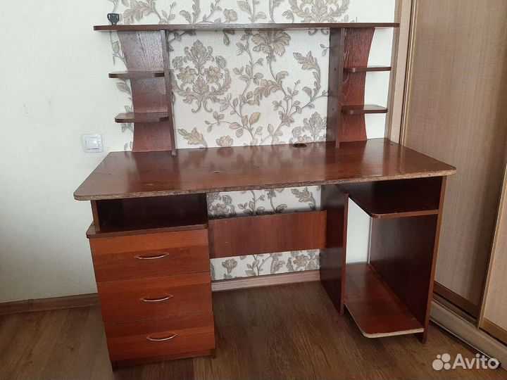 Компьютерный стол бу бесплатно