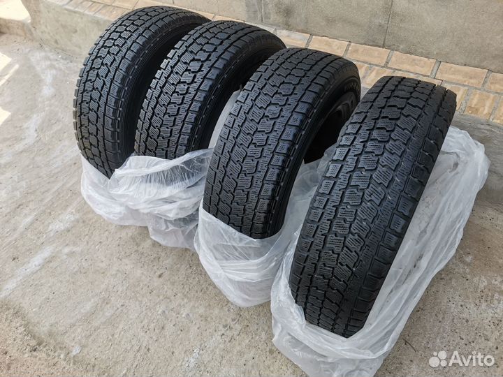 Goodyear Wrangler IP/N 225/65 R17 102Q