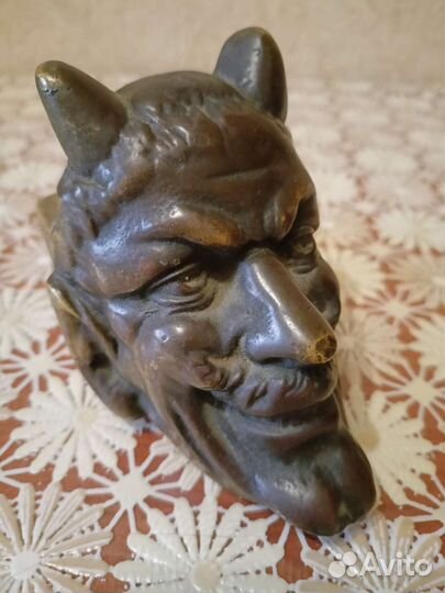 Мефистофель пепельница шкатулка