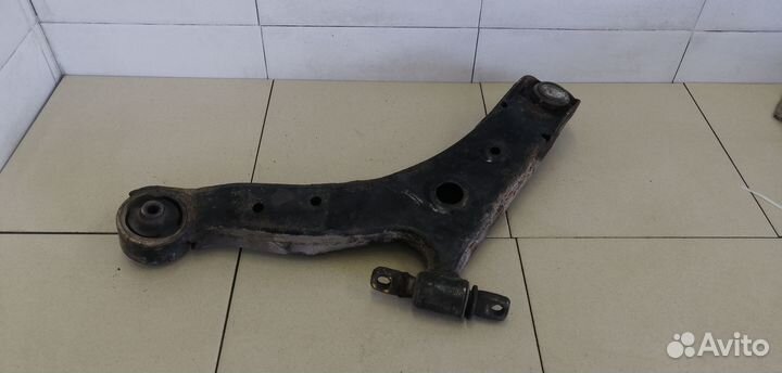 Рычаг передний правый Santa Fe (SM) / Santa Fe Cla