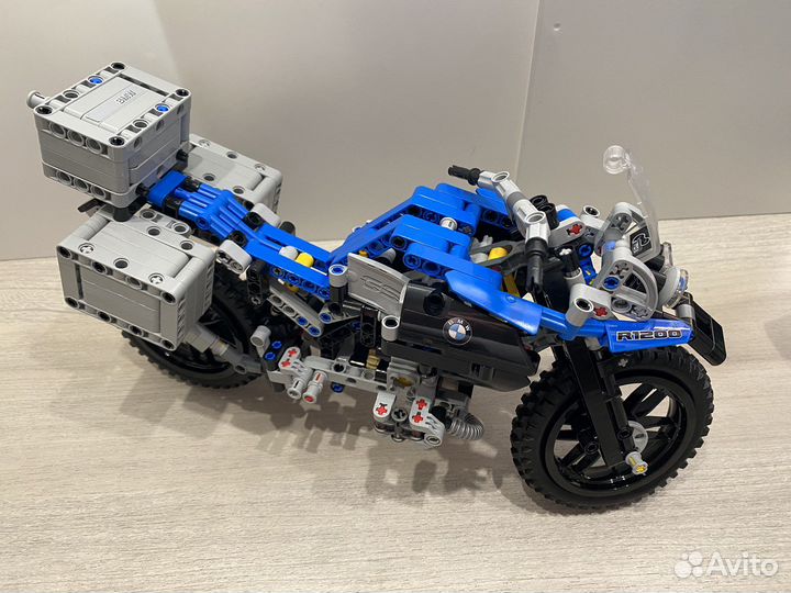 Lego star wars, lego ninjago, lego technic