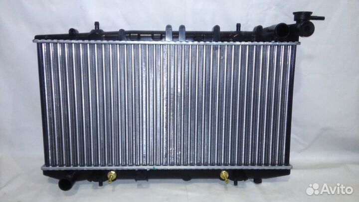 Авторадиатор Nissan sunny B14/pulsar N15/AD Y10