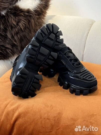 Кроссовки мужские Prada