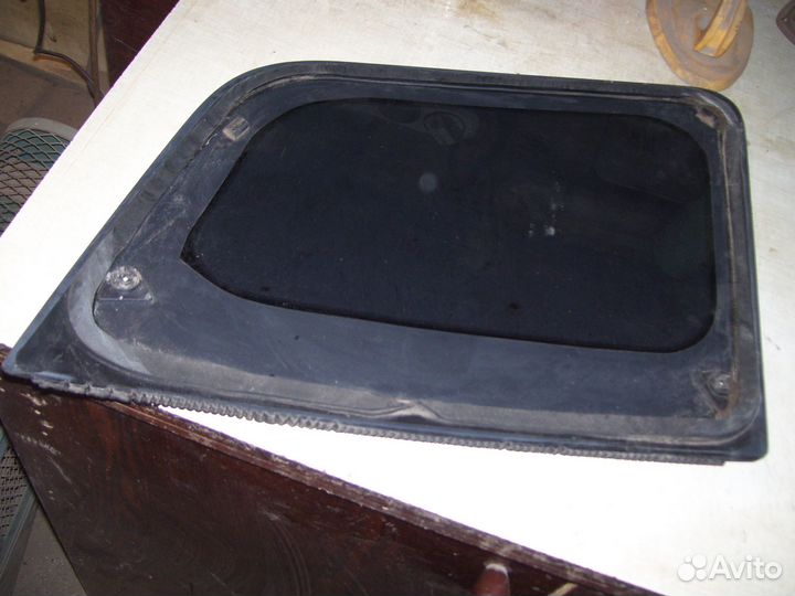 Форд фьюжен стекло заднего крыла