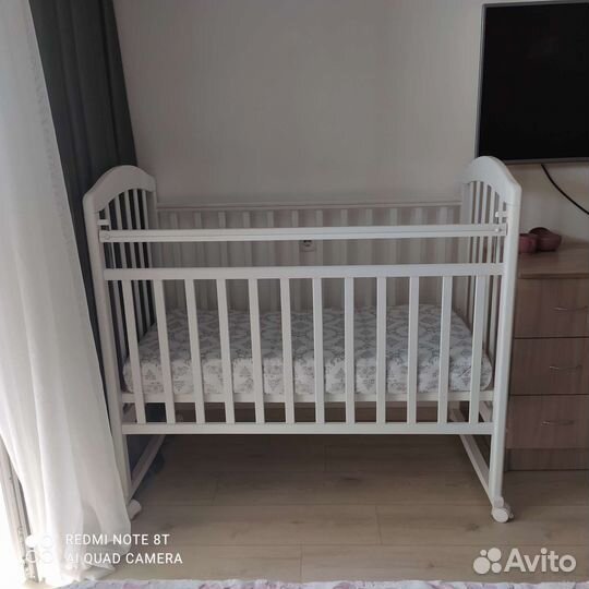 Детская кроватка