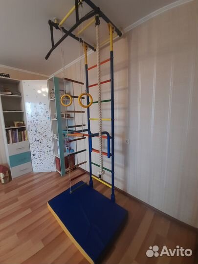 Шведская стенка (спортивный уголок) б/у