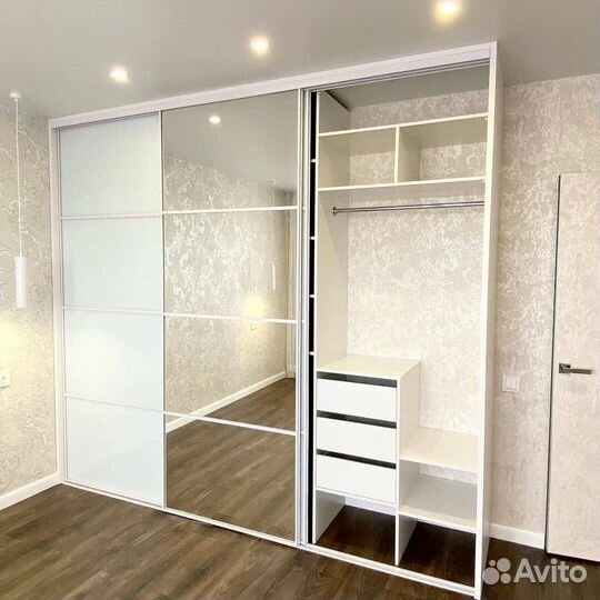 Встроенный шкаф