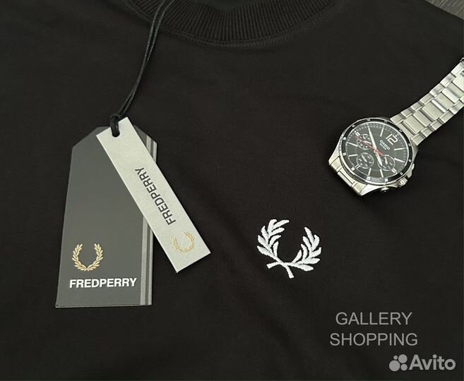 Свитшот Fred perry (размер 2XL)