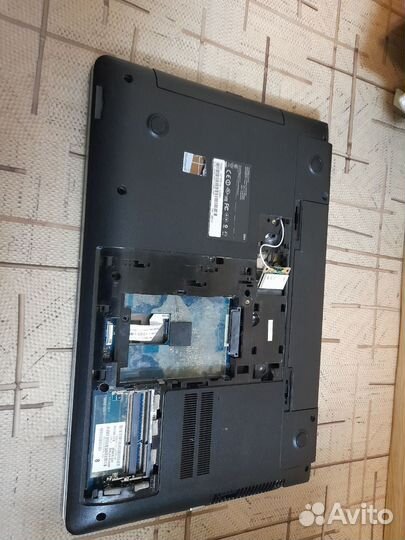 Ноутбук Samsung NP355V5C-S0NRU на запчасти