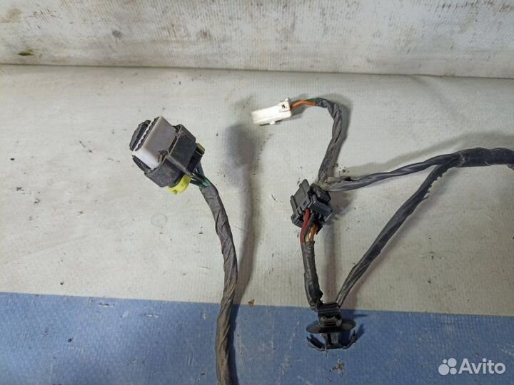 Проводка двери передняя правая Kia Ceed 1 ED 1.6