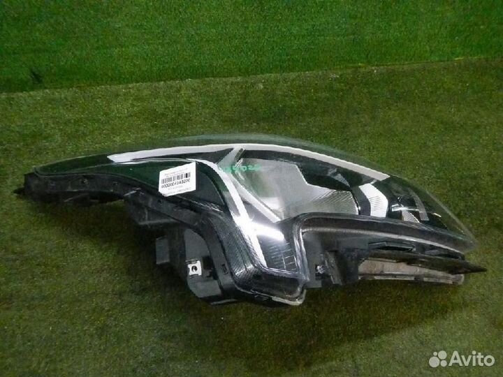 Фара правая Kia Rio