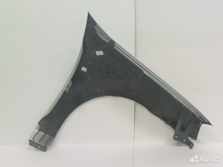 Левое крыло Ларгус новое пластиковое Платина 691