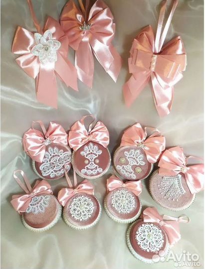 Новогодняя игрушка